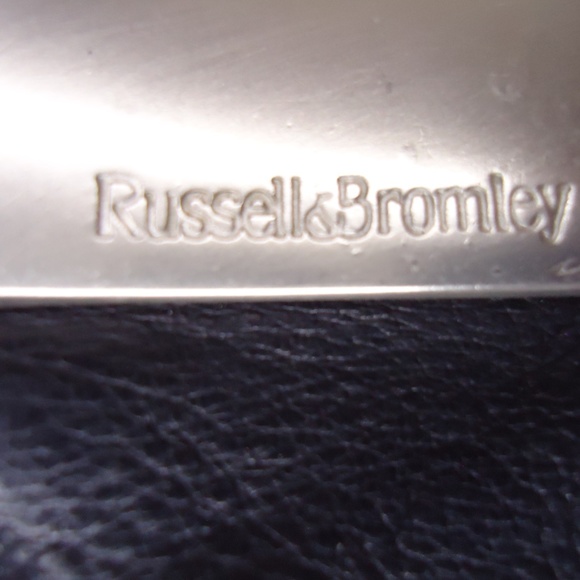 Russel&Bromley Women's Leather Black Back Pack Size-18x12 in - Picture 11 of 13